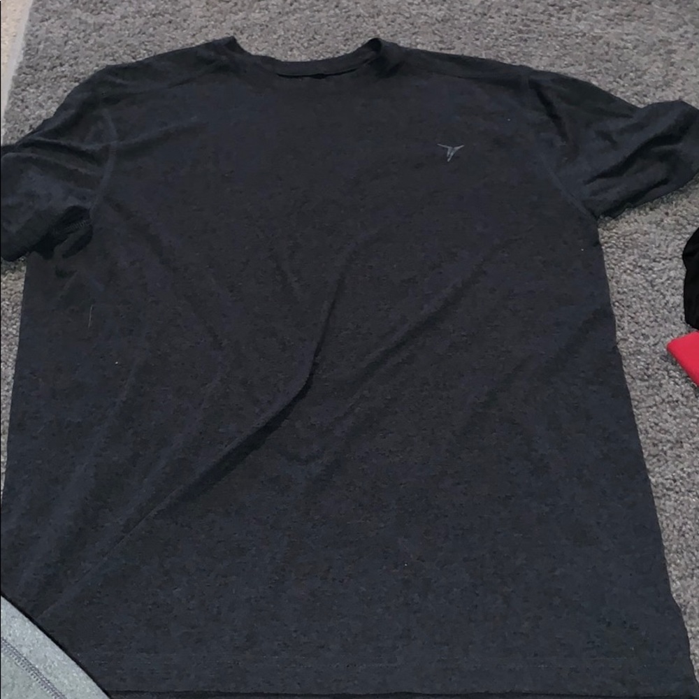 Old navy tshirt.